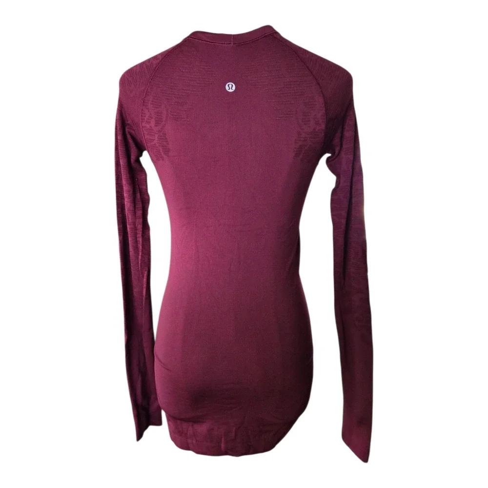 Lululemon Swiftly Tech Long Sleeve Size 4 Burgundy Rose Floral Jacquard Running